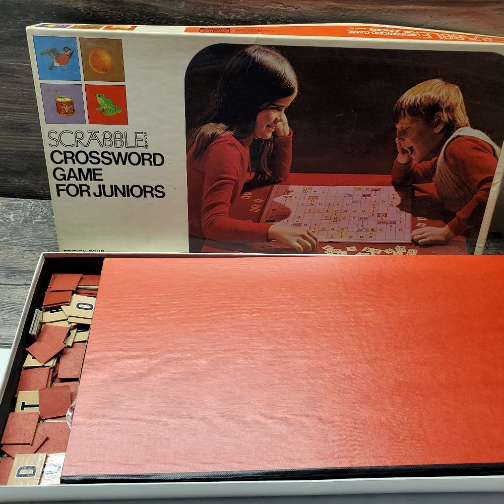 Scrabble Crossword Game for Juniors Vintage Board Game‎ S&R Games 1975 Complete